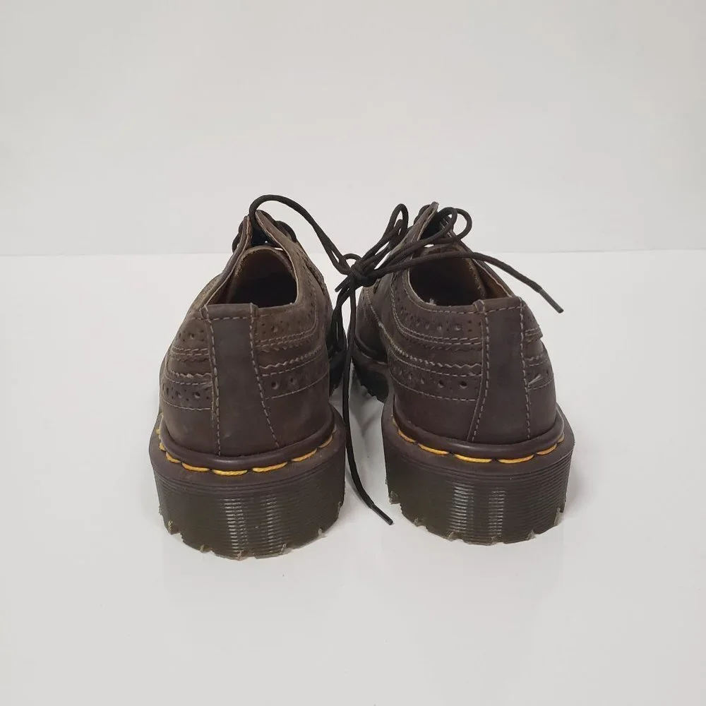 Doc Martens Junior 3989 YELLOW STITCH SMOOTH LEATHER‎ BROGUE SHOES - Size 4